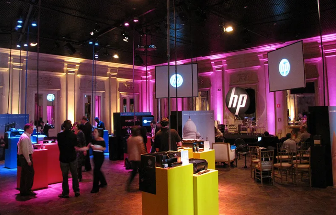 Screenshot 2026-02-19 at 03-57-36 Dicas para decoração de stands para feiras - Visual Print Art.png